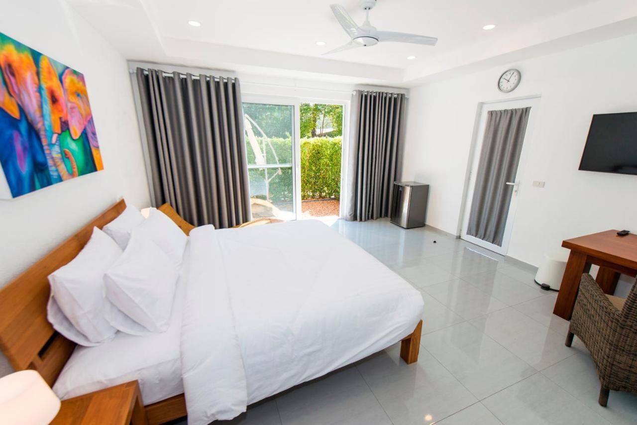 Sunset Emily Villas & Rooms Koh Chang Oda fotoğraf